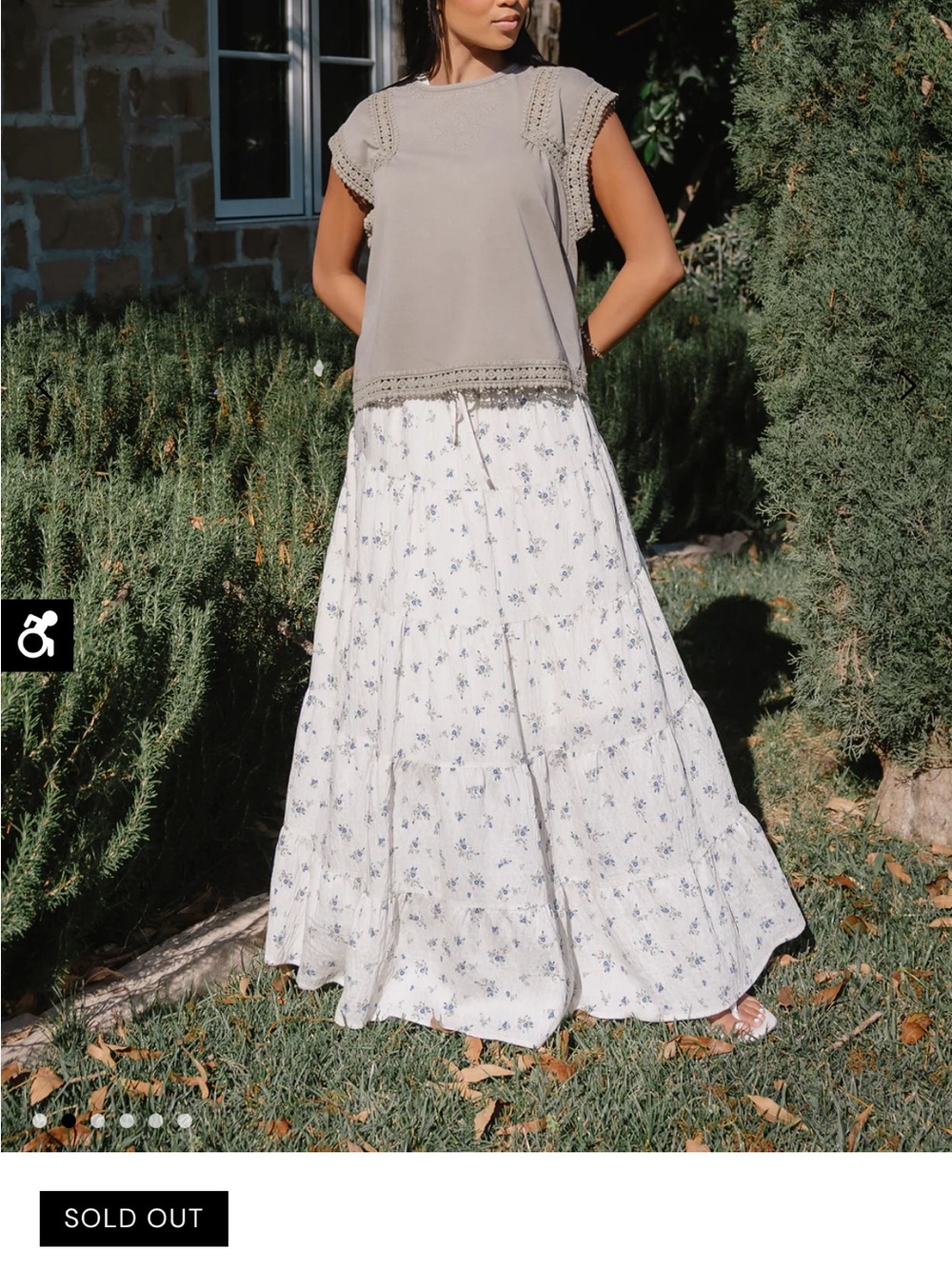 Böhme Jordie Floral Maxi Skirt NWT Size M Ivory Blue